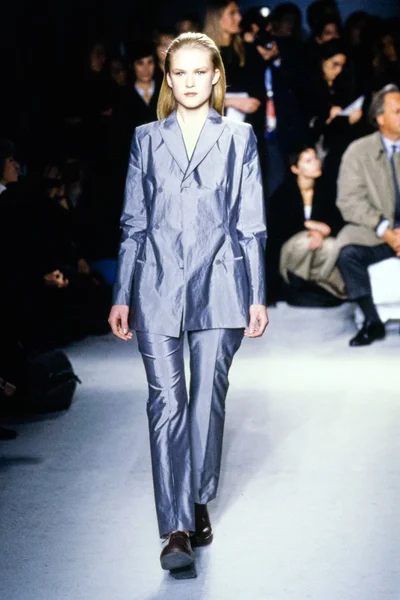 Look 46